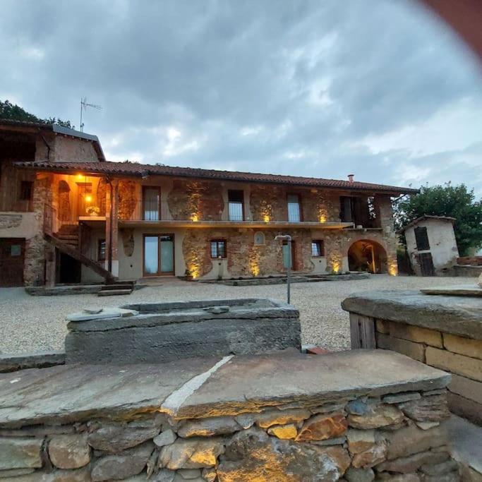 Istanti - Salvia Daire Costigliole Saluzzo Dış mekan fotoğraf