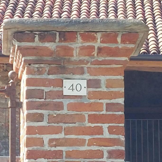 Istanti - Salvia Daire Costigliole Saluzzo Dış mekan fotoğraf